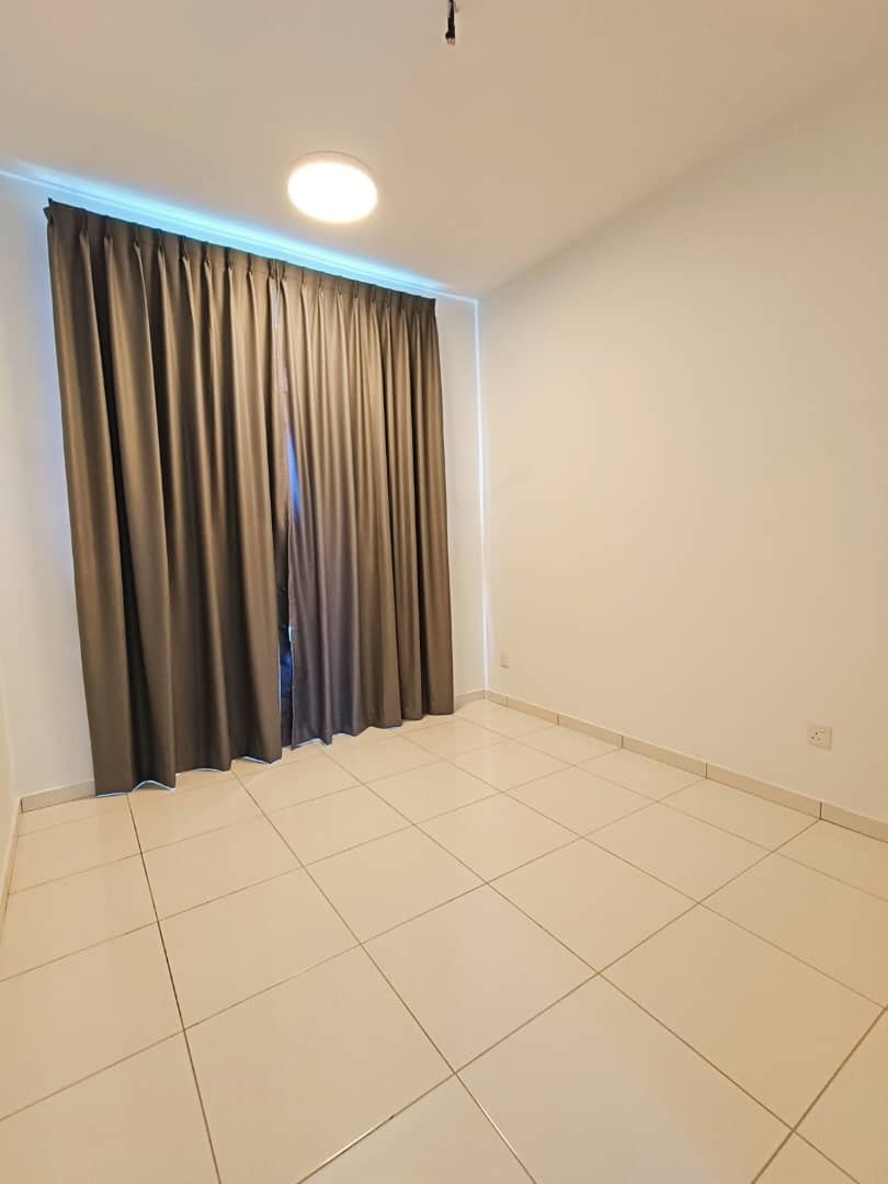 TT250621-005S – Terrace House @ Eco Tropics, Kota Masai (3) blank