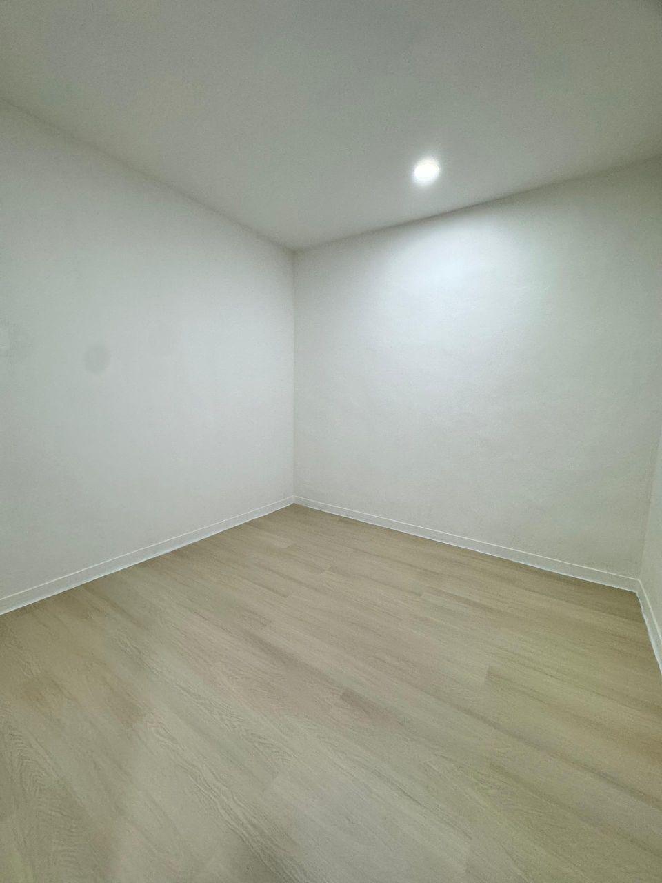 TT250621-020S (7) blank