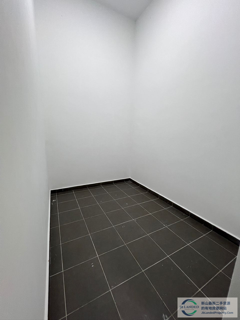 WhatsApp Image 2025-11-18 at 4.11.13 PM blank